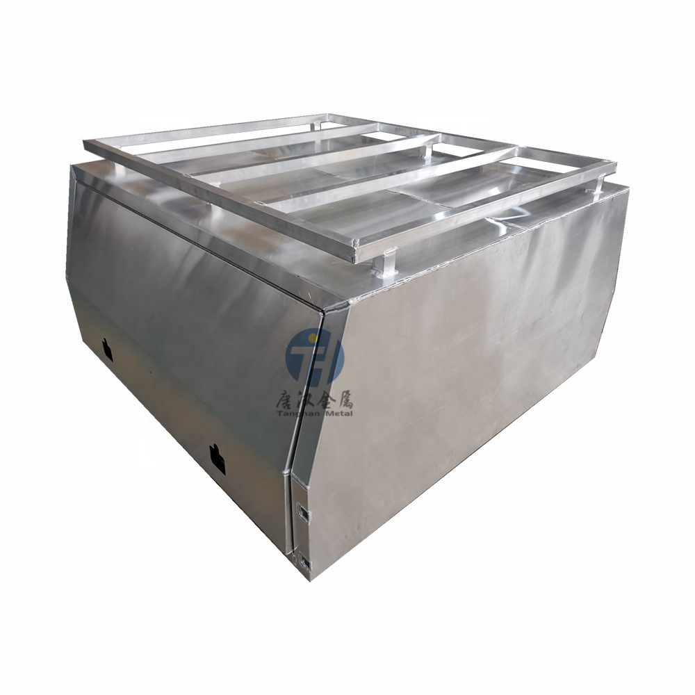 定制多种尺寸铝制 ute 大铝柜